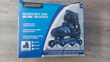 Inline Skates 31-34 + Beschermers beschikbaar voor biedingen