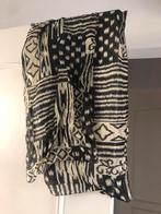 Elegante zijden shawl, Ophalen of Verzenden, Zo goed als nieuw