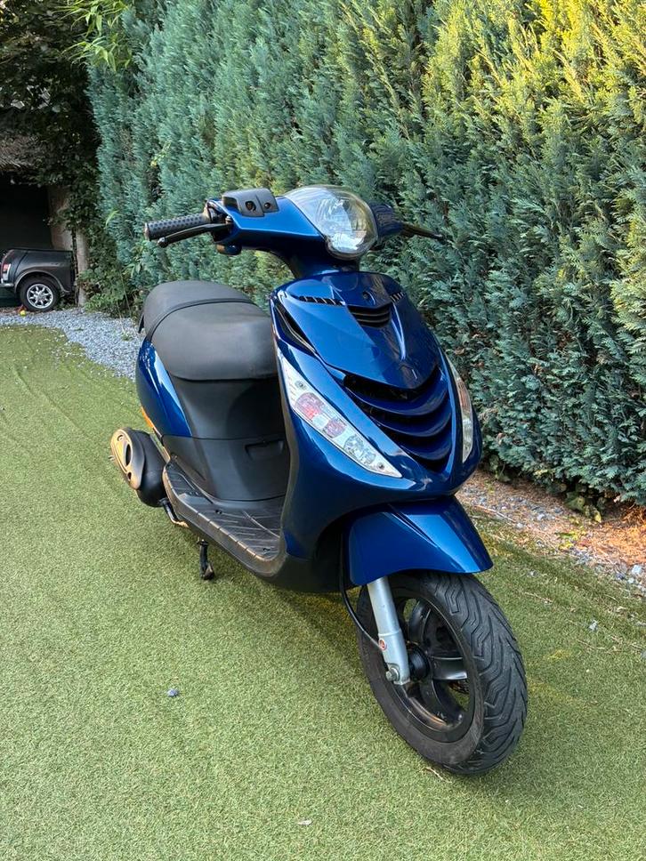 Piaggio zip 2014, Fietsen en Brommers, Scooters | Piaggio, Zo goed als nieuw, Zip, Ophalen
