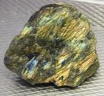 Zeer Kleurrijk ruw stuk LABRADORIET van 400 gram., Verzamelen, Mineralen en Fossielen, Overige typen, Verzenden