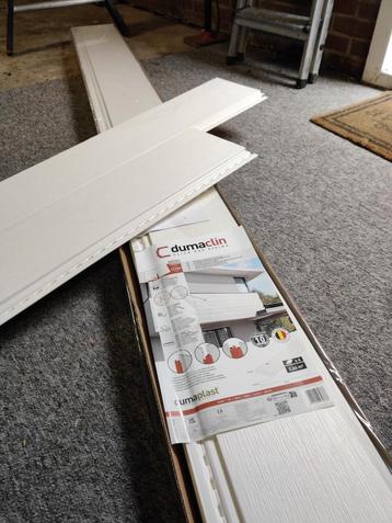 Kunstof pvc buitengevel bekleding (houtlook) beschikbaar voor biedingen