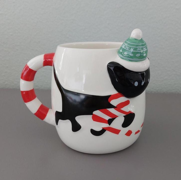 HEMA kerstmok Siepie groene muts en
rood-witte sjaal ‍, Diversen, Kerst, Zo goed als nieuw, Ophalen of Verzenden