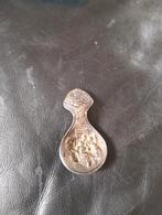 Antieke Zilveren Zoutlepel met Reliëf, Ophalen of Verzenden, Zilver