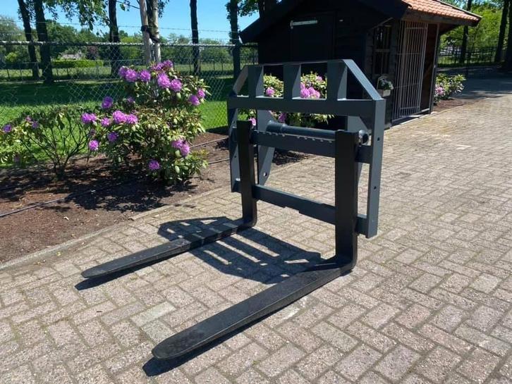 Manitou 3,5 tons FEM palletvorken / vorkenset / lepels vorke, Zakelijke goederen, Machines en Bouw | Heftrucks en Intern transport