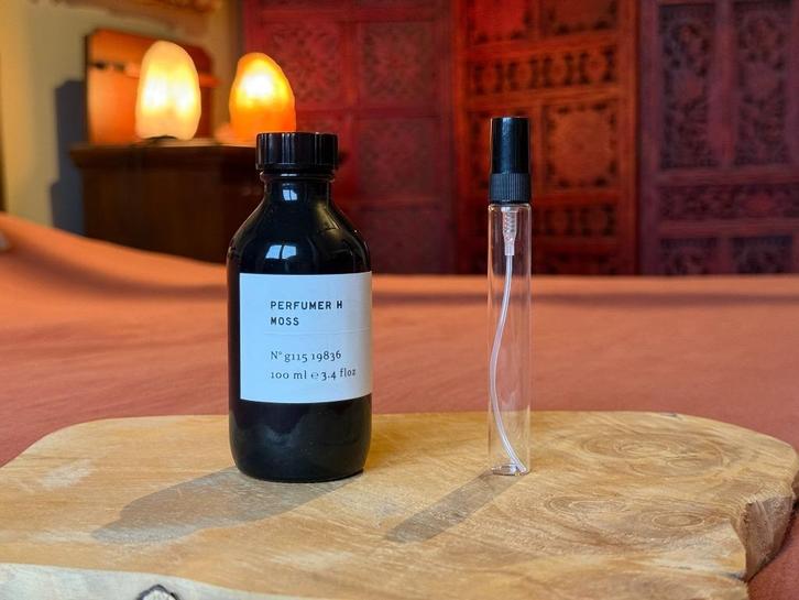 Perfumer H - Moss sample/decant, Sieraden, Tassen en Uiterlijk, Uiterlijk | Parfum, Nieuw, Ophalen of Verzenden