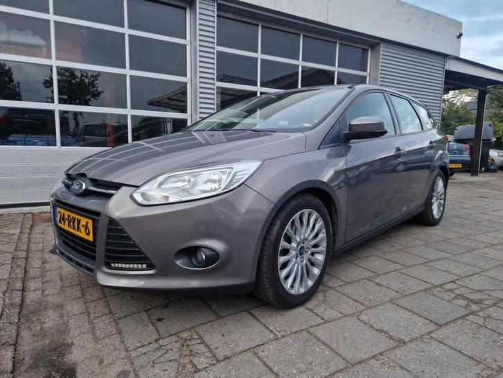 Ford Focus Wagon 1.6 EcoBoost Trend, Auto's, Ford, Te koop, Focus, ABS, Airbags, Airconditioning, Boordcomputer, Centrale vergrendeling