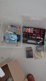 Diverse bitjes, boortjes, slijpschijven en schroeven, Ophalen of Verzenden, Gebruikt