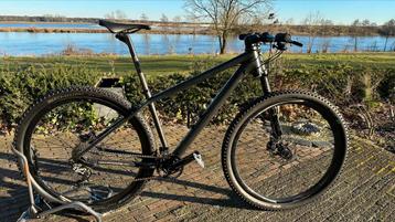 Exclusieve Cannondale F29 HiMod Team BLACK INC. (8500 euro)