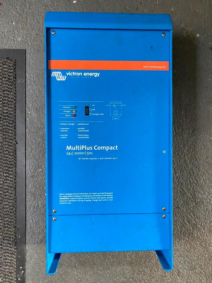 Victron multiplus compact 24 2000 50, Watersport en Boten, Navigatiemiddelen en Scheepselektronica, Zo goed als nieuw, Overige typen