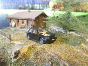 Volkswagen Golf Mk.3 GTi - Wiking zwart met custom velgen beschikbaar voor biedingen