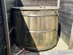 Hottub , oud, RVS kachel, Red Cedar hout, Ophalen, Gebruikt, Afdekzeil, Vast
