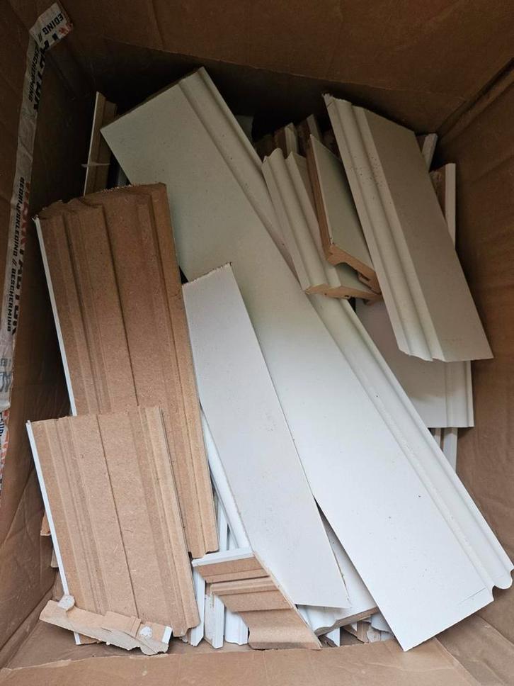 Gratis Maclean Clipplint Classic 120mm plinten, Doe-het-zelf en Verbouw, Plinten en Afwerking, Plinten, Mdf, 200 tot 250 cm, Ophalen