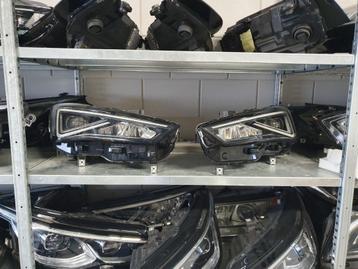 Seat Leon 5FB VOL LED koplampen unit beschikbaar voor biedingen