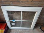 Nieuw kunstof draai kiep raamkozijn met dubbelglas, Doe-het-zelf en Verbouw, Glas en Ramen, Ophalen, Gevelraam of Ruit, 80 tot 120 cm