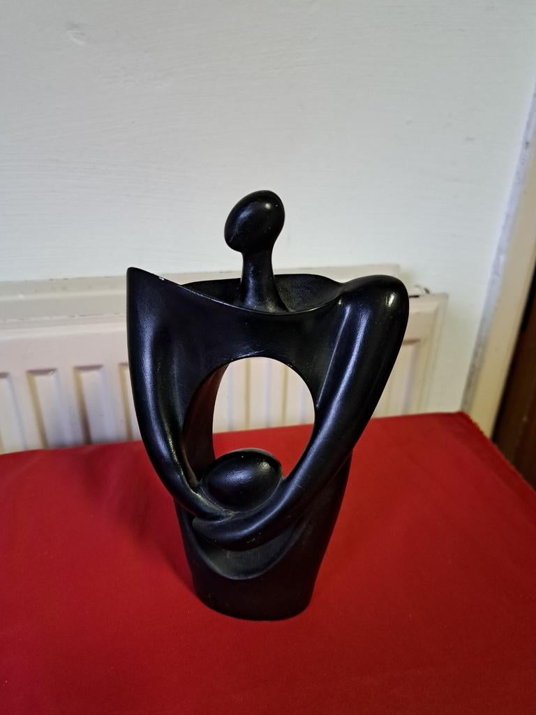 Familie omhelzing speksteen beeld, Verzamelen, Beelden en Beeldjes, Ophalen of Verzenden