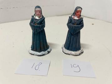 Lemax Nonnen Figuren beschikbaar voor biedingen