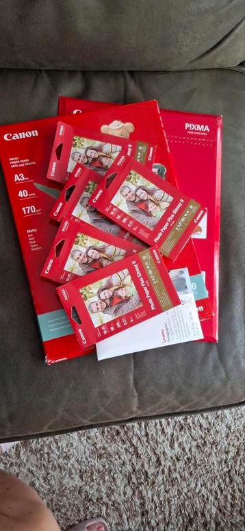 Canon photopaper beschikbaar voor biedingen