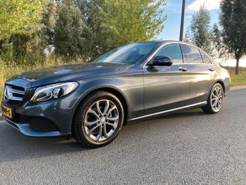 Mercedes-Benz C-Klasse C180 115KW 2015 Grijs beschikbaar voor biedingen