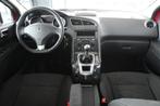 Peugeot 5008 1.6 GT Climate control Trekhaak Panoramadak Nav, Voorwielaandrijving, Euro 5, Stof, Zwart