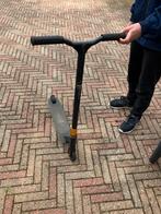 Stuntstep voor jongens in goede staat., Fietsen en Brommers, Steps, Gebruikt, Ophalen of Verzenden