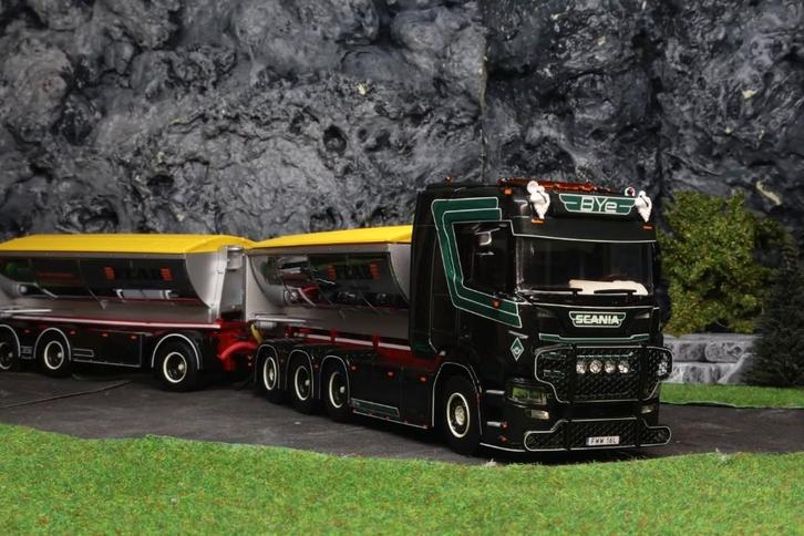 BYe Peab Asfalt; SCANIA R NORMAL hooklift WSI, Hobby en Vrije tijd, Modelauto's | 1:50, Nieuw, Bus of Vrachtwagen, Wsi, Ophalen of Verzenden