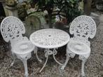sierlijk tuinsetje 2 stoelen en een tafeltje, Overige materialen, Nieuw, Eettafel, Ophalen