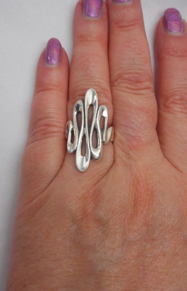 Zilveren royale modernist ring maat 18 nr.1520, Sieraden, Tassen en Uiterlijk, Ringen, Zo goed als nieuw, Dame, 18 tot 19, Zilver
