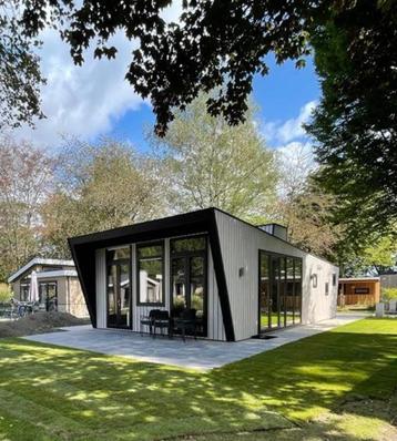BOEK NU deze nieuwe, royale 6 persoons vakantiewoning beschikbaar voor biedingen