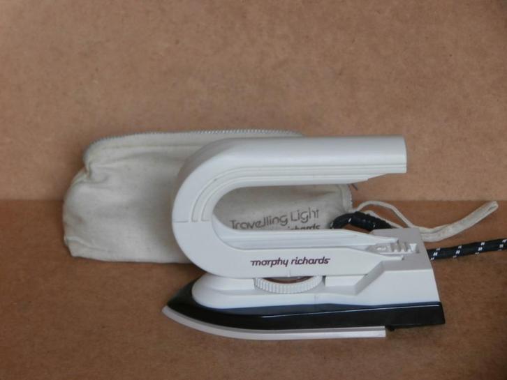 Morphy Richards reis-strijkijzer Encaustic waxen strijkbout, Witgoed en Apparatuur, Strijkijzers en Strijkplanken, Gebruikt, Strijkijzer met snoer
