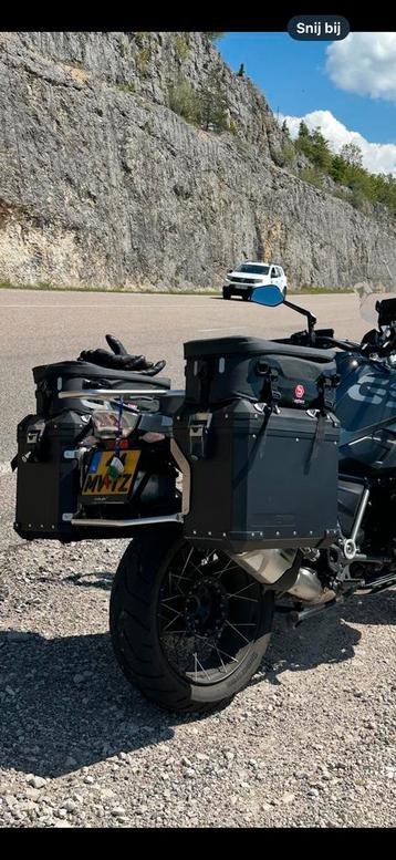 2 waterdichte tassen bmw R1200/1250GS beschikbaar voor biedingen