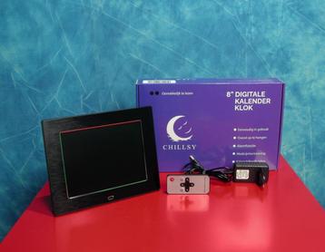 Chillsy - Digitale Kalenderklok beschikbaar voor biedingen