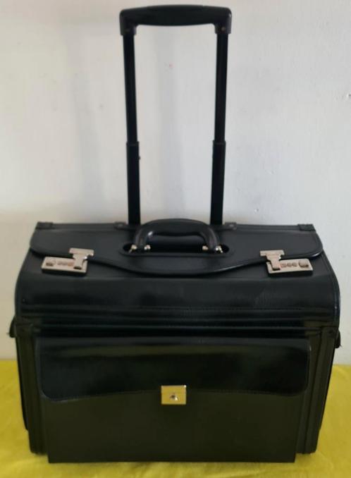 Luxe Handbagage Pilotenkoffer Business Trolley  Zwart met, Sieraden, Tassen en Uiterlijk, Koffers, Zo goed als nieuw, Minder dan 50 cm