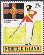 1982 Norfolk eiland Leger uniformen, Postzegels en Munten, Overige thema's, Ophalen of Verzenden, Postfris