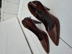 Botticelli dames pumps bruin 39, Kleding | Heren, Bruin, Overige typen, Ophalen of Verzenden, Gedragen