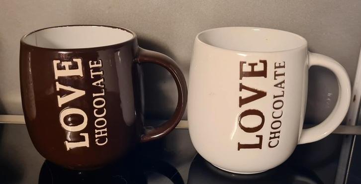 Nieuwe Hot Chocolate Mokken - Set van 2, Huis en Inrichting, Keuken | Keukenbenodigdheden, Ophalen