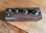 Gewichten in blok, Antiek en Kunst, Antiek | Gereedschap en Instrumenten, Ophalen of Verzenden