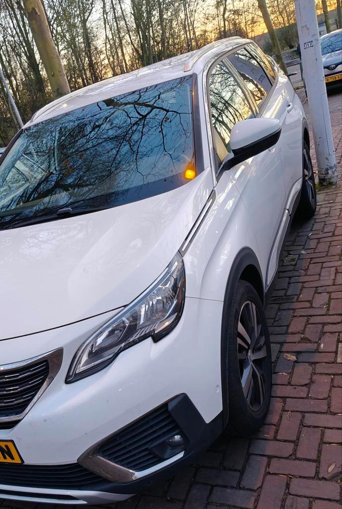 Peugeot 5008 1.6 E-thp 165pk S&S Eat6 2017 Wit, Auto's, Peugeot, Particulier, Adaptive Cruise Control, Airconditioning, Android Auto