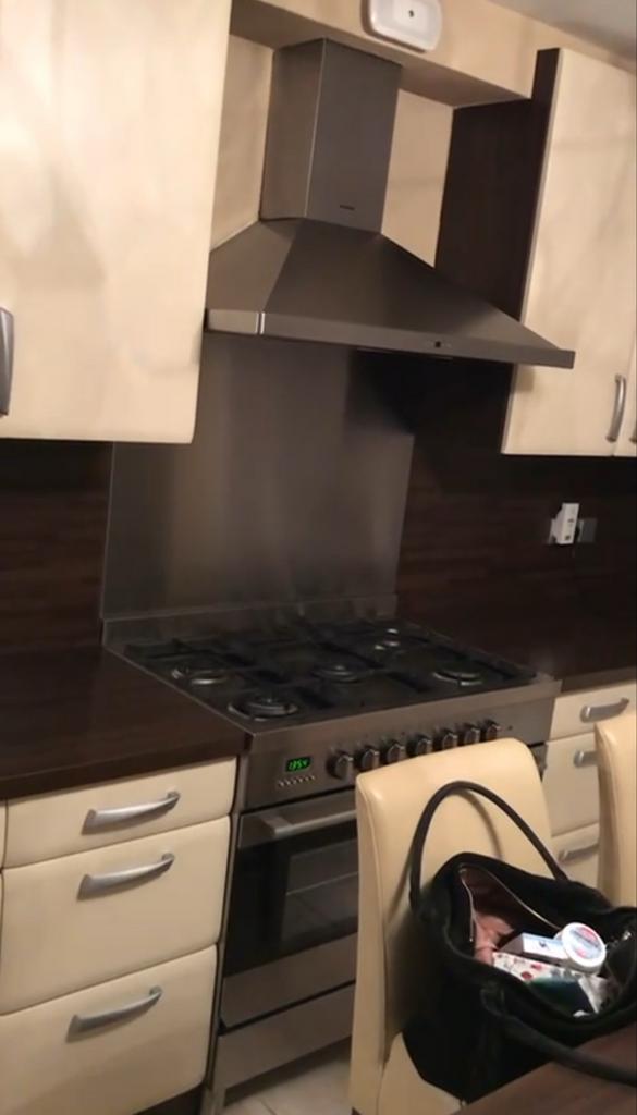 Etna RVS Gasfornuis 90 cm 5 pits met Oven & Afzuigkap, Witgoed en Apparatuur, Fornuizen, Gebruikt, Vrijstaand, 5 kookzones of meer