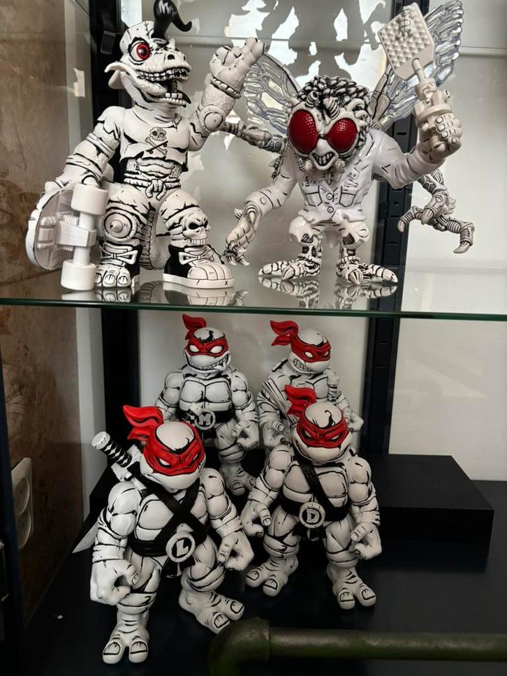 Mondo vinyl TMNT B&W turtle set (6), Verzamelen, Beelden en Beeldjes, Zo goed als nieuw, Overige typen, Ophalen of Verzenden