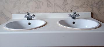 Badkamer lavabo - 120cmX60cm beschikbaar voor biedingen