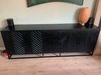 Dressoir Isa Zwart Visgraat, Ophalen, 150 tot 200 cm, Zo goed als nieuw, Met lade(s)