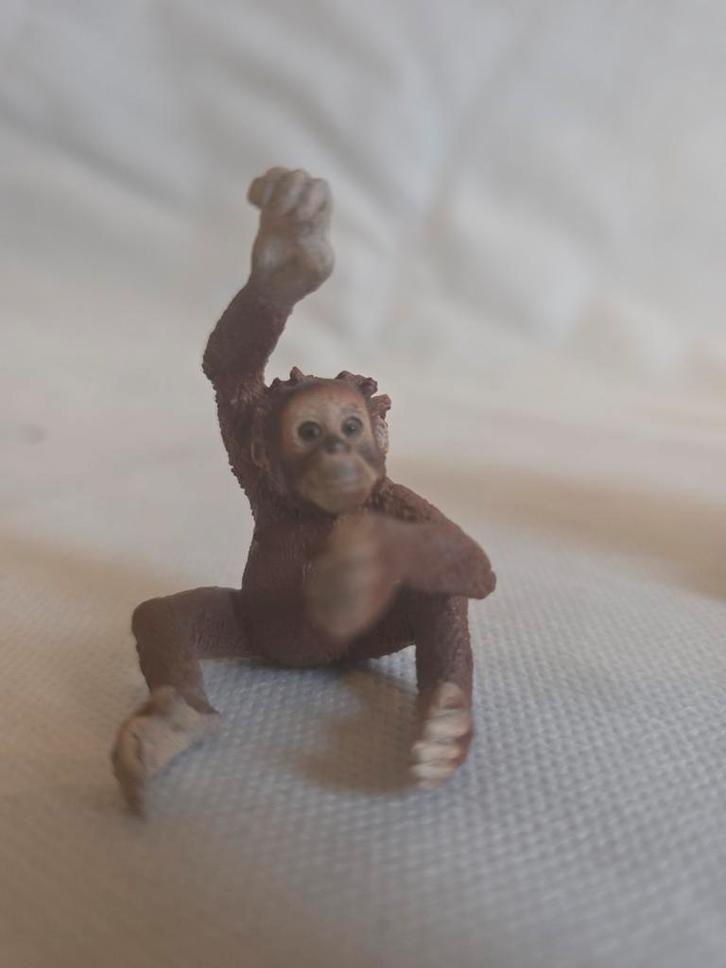 Schleich 14776 Orang-oetan Jong, Verzamelen, Dierenverzamelingen, Zo goed als nieuw, Beeldje of Figuurtje, Wild dier, Ophalen of Verzenden