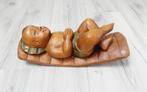 houten baby beeld liggend, Verzamelen, Beelden en Beeldjes, Ophalen of Verzenden