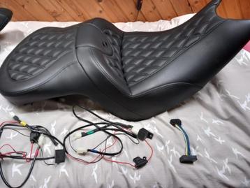 Road sofa zadel met gel GL 1800 2018 up model gewoon nieuw beschikbaar voor biedingen