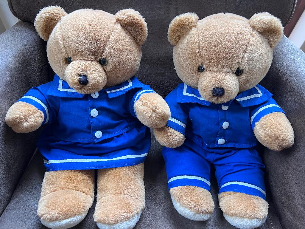 Bijenkorf beren vintage, Verzamelen, Beren en Cherished Teddies, Ophalen, Zo goed als nieuw, Stoffen beer, Overige merken