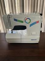 Medion Naaimachine + Handleiding, Hobby en Vrije tijd, Ophalen, Gebruikt, Naaimachine, Overige merken