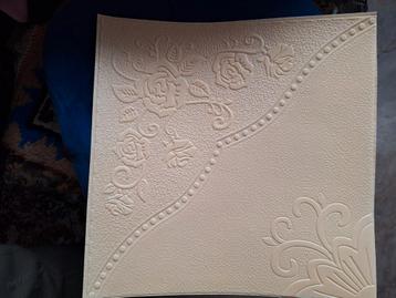 Te koop zelfklevende wandtegels Beige. beschikbaar voor biedingen