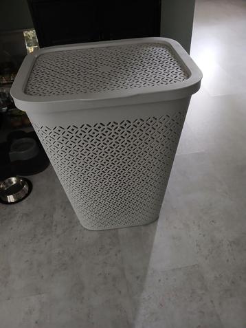 Curver wasmand grijs beschikbaar voor biedingen