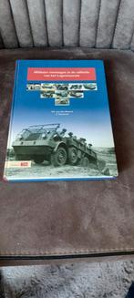 Militaire voertuigen in de collectie van het legermuseum, Boeken, Ophalen of Verzenden, Zo goed als nieuw