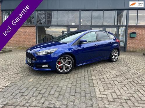 Ford Focus 2.0 ST, Cruise control, Sync, Bi-xenon, Performan, Auto's, Ford, Bedrijf, Te koop, Focus, ABS, Airbags, Airconditioning